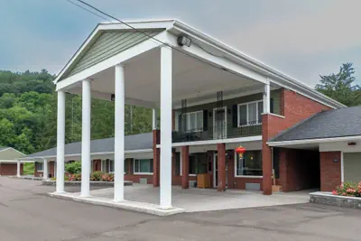 Photo 2 - Valley Trail Inn