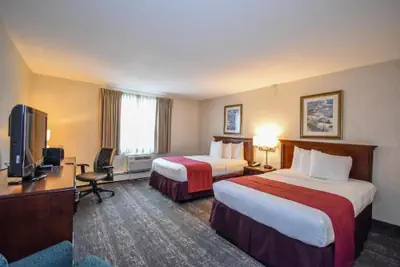 Photo 5 - Charles River Inn