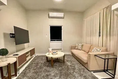 Photo 4 - Stunning 2-Bedroom Apartment