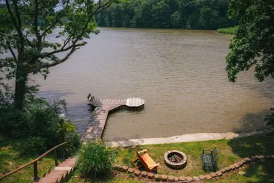 Photo 2 - Lakefront Hot tub Amazing Views 35 min to Indy