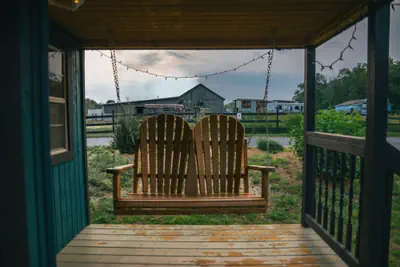 Photo 5 - Farm Stay Hot tub Pond Nature Views Near Dwntwn