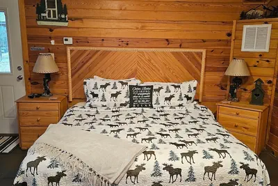Photo 3 - Honey Bear Haven Suite 1