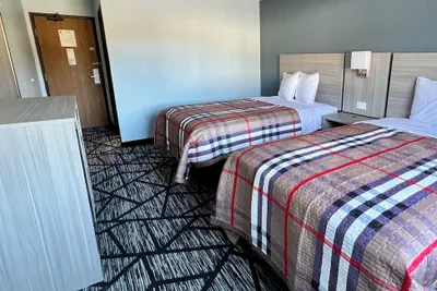 Photo 3 - Hotel Butler Inn PA