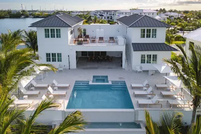 Photo 2 - The Fairhaven House at Solaire Lunara Bay