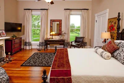 Photo 4 - Riverside Inn Bed and Breakfast, Wedding Venue & Events