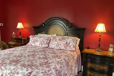 Photo 3 - Riverside Inn Bed and Breakfast, Wedding Venue & Events