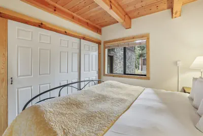 Photo 4 - Comfort In The Sierras - Edelweiss 2br - Kirkwood 3 Bedroom Condo