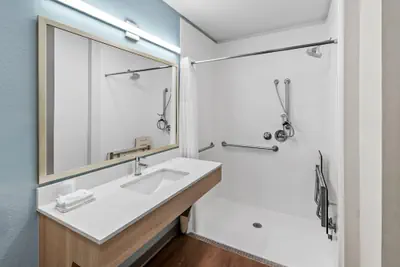 Photo 5 - WoodSpring Suites Santee - San Diego Northeast