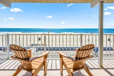 Photo 5 - Eden Roc Ocean Front