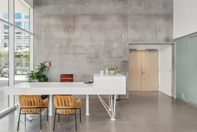Photo 2 - Placemakr Downtown Phoenix