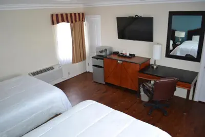 Photo 4 - Rex Motel