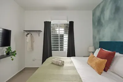 Photo 5 - Ocean Park 3BD/2BA/Pool/Walk to beach @Portocafe
