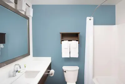 Photo 4 - WoodSpring Suites Cleveland North