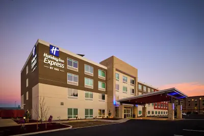 Photo 2 - Holiday Inn Express And Suites Roseburg North By Ihg