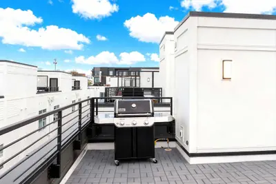 Photo 4 - Nashville Escape With Skyline Deck and Hot Tub