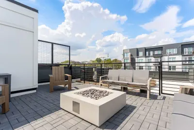 Photo 5 - Rooftop Fire Pit Skyline Views Near Broadway