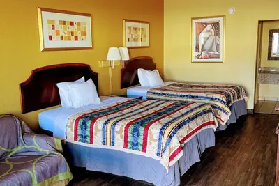 Photo 3 - Fairview Suites
