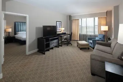 Photo 3 - The Marc Hotel