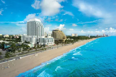 Photo 2 - Luxury Suites at Fort Lauderdale Beach