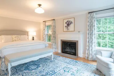 Photo 4 - Margin Street Inn