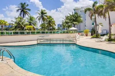 Photo 2 - Ocean Breeze Villa