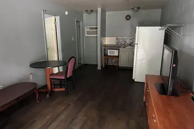 Photo 4 - Paradise Suites
