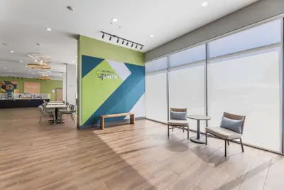 Photo 4 - Spark By Hilton Garland Dallas East
