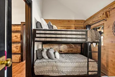 Photo 3 - The Hideaway Big Bear