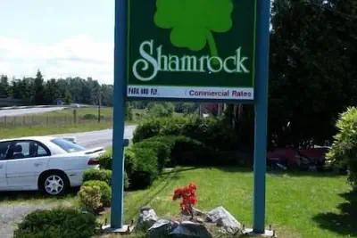 Photo 5 - Shamrock Motel
