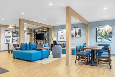 Photo 4 - Everhome Suites Bowling Green by Choice Hotels