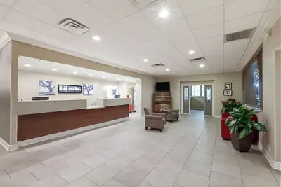 Photo 2 - Iberia House & Suites