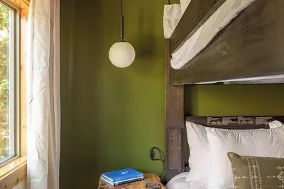Photo 4 - Skyline Lodge