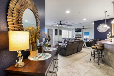 Photo 4 - Nautical-inspired Lakefront Unit w/ Awesome Views