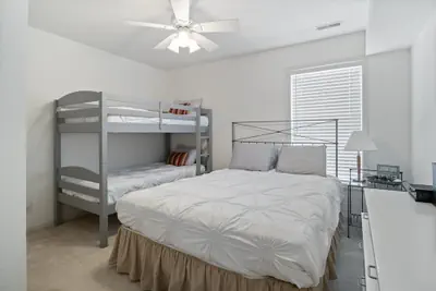Photo 5 - Games, Lake Views, Ease of Access to Unit & Attractions, Family-friendly, Outdoor Comfort