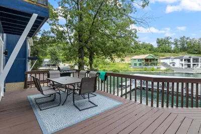 Photo 2 - Our Cove Retreat - Perfect for Wave-free Swimming, Tanning & Prime Location Fun!