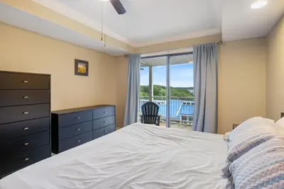 Photo 4 - Cozy Pet-friendly Condo w/ Pool