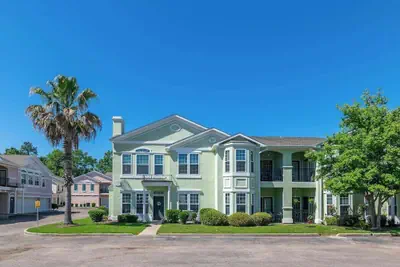 Photo 2 - Legacy Villa 506 - 2 Bedroom 2 Bath With Garage in Beachside Neighborhood