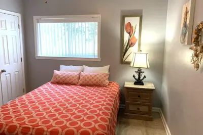 Photo 3 - 146 Beau Clair - Beachside Townhome With Pool in Long Beach
