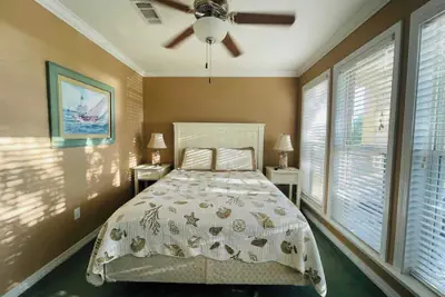 Photo 5 - 123 Beau Clair - Beachside Townhome With Balcony and Pool in Long Beach