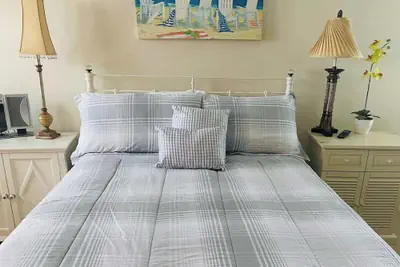Photo 5 - Spacious Beachview End Unit in Legacy Tower 1 -1001 - 3 Bedroom 3 Bath Condo