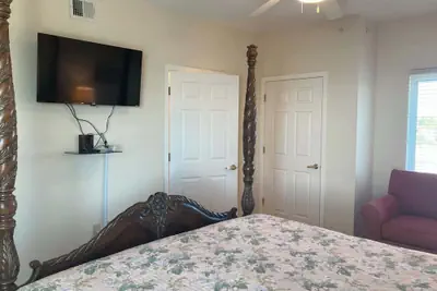 Photo 4 - Spacious Beachview End Unit in Legacy Tower 1-501 - 3 Bedroom 3 Bath Condo