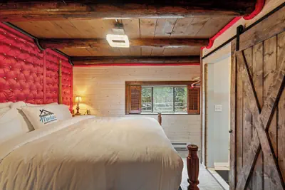 Photo 5 - The Moose Bunkhouse