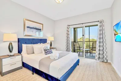 Photo 4 - Upstay Disney Area Condo w Pool Pet Friendly