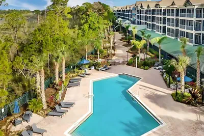 Photo 4 - Upstay Disney Area Condo w Pool Pet Friendly