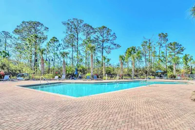 Photo 3 - Beautiful Condo w Outdoor Pool and Sauna