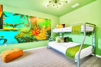 Photo 3 - Upstay - Condo w Pool - Near Disney!