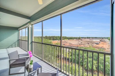 Photo 5 - Family-friendly Condo With Pool & Sauna