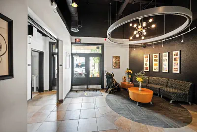 Photo 3 - The 333 Suites 203 - Stay for 6