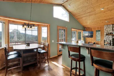 Photo 4 - Moonridge Treehouse #2570