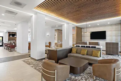 Photo 3 - Hampton Inn By Hilton Ontario Airport
